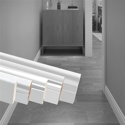 Wooden decoratitive molding
